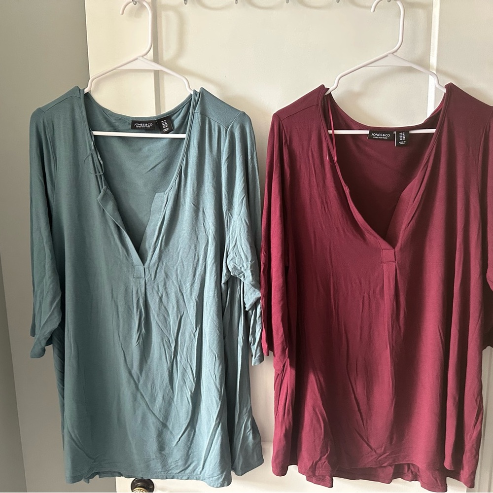 Jones & Co. Women's Tunics - Teal and Burgundy 1X Bundle